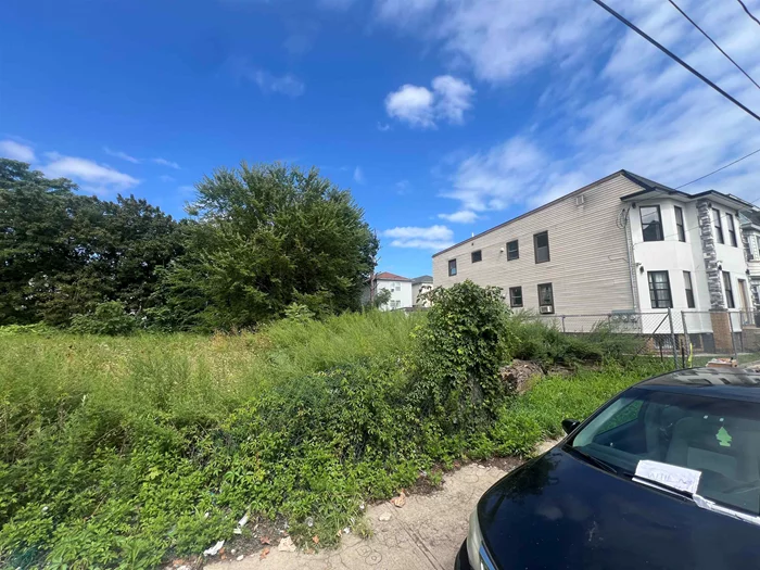 Discover a rare 25x100 parcel of vacant land in the heart of Irvington, NJ. This prime lot offers endless possibilities for development, from a custom residence to a lucrative investment property. Located in a thriving community with easy access to major highways, public transportation, and urban amenities, this land is perfectly positioned for future growth. Don't miss this unique opportunity to create something extraordinary in one of New Jersey's most promising areas.