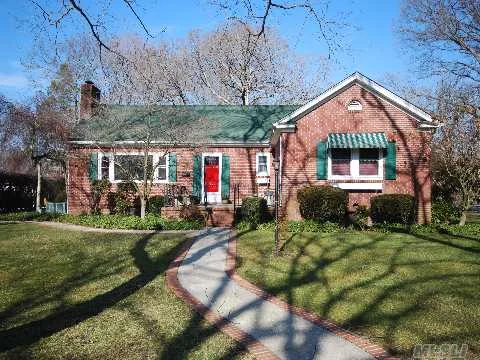 Charming And Very Spacious 3Br Brick Ranch Nestled On Shy 1/2 Acre Fenced-In &Landscaped Property In Heart Of Village. Tastefully Updated Inc. New Eik, Cac, Igs, Alarm, 6 Yr.Roof, Bluestone Patio.Plus, Full Finishable Basement And Full Expandable Attic.2 Car Garage, Front Porch, All Hardwood Floors.Great Home In Wonderful Neighborhood!Taxes W/Star Exemption & Village= $11, 346.