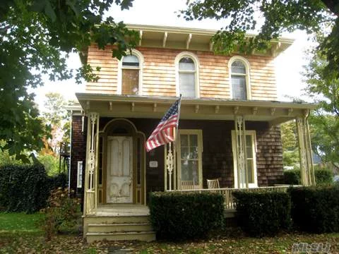 Lovely Vintage Apartment Across From Library. Newly Renovated With Wood Floors, Washer/Dryer In Apartment, 2 Bedrooms. Tenant Has Use Of Fenced In Yard And Shed.