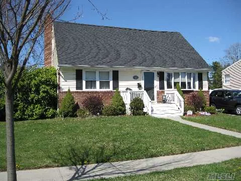 Move Right In To This Lovely Col.Cape All Redone New Roof, Siding, Fin Bsmt, Bath Kit And So Much More.