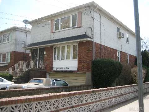 2 Family Corner Colonial, Both Apts Occupied, Great Investment Property.
