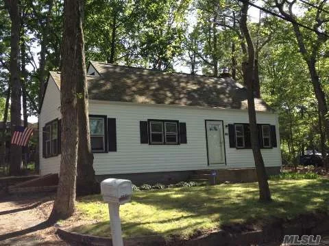 New To Home, Stainless Steel Ref.&Stove, Dishwasher, Bathroom, Carpet, Siding, Doors, Oil Heat System. She&rsquo;s Clean And Ready To Move In. Black Top Diveway 1 Car Garage.