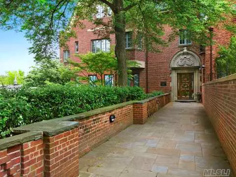 Outstanding Apartment Is One Of Eight In A Restored Manor Home With Many Luxury Amenities Including Indoor And Outdoor Pool, Gym, 2 Car Garage, Elevator, Roslyn S.D.