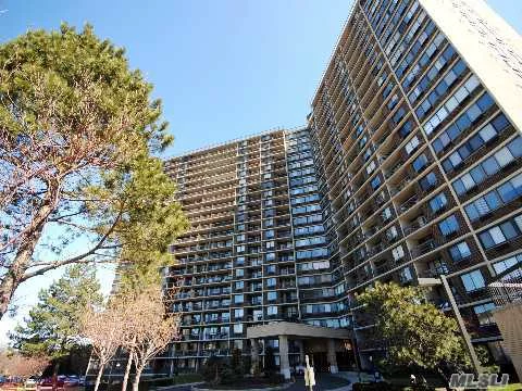 Totally Renovated, 2 Bedroom, 2 Bathroom With Terrace , Dining Room With Window. Beautiful Wood Floors. Amazing Bayclub Amenities