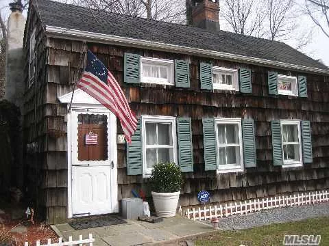 This Historic Cape Built In1820 Has Old World Charm, Features 2/3 Br&rsquo;s, 2 Fireplaces, Lr, Dr.Beautiful Property.Part Furnished Optional.