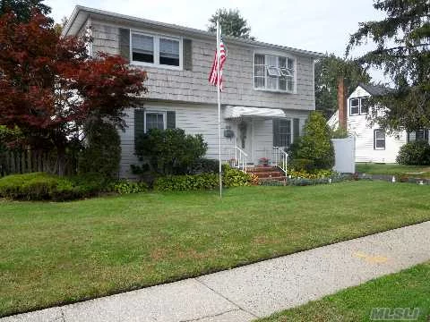 Bethpage 2 Bedroom Apartment 3 Block From Lirr. This Apartment Has A Living Room, Formal Dining Room And Bath. Centrally Located Near Schools,  Shopping, Bethpage Park. This Spacious Apt Includes Air Conditioning, Deck, Additional Storage And Utilities.