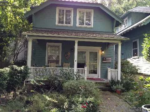 Charming And Spacious 2 Bedroom Cottage Boasts Beautiful Hardwood Floors And Crown Moldings. Features Large Lr, Eik W/Granite Countertops, Updated Appliances, Cac, W/D And Lots Of Storage. A Porch, Yard, And Plenty Of Privacy Complete This Lovely Home.