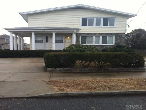 Bright, Spacious Newly Redone 3Br, 2 Full Bathtubs/Showers Bath Second Floor. Washer/Dryer & Storage In Basement. Use Of Yard. Off Street Parking. Just Blocks To Park W Pool & Beach. Convenient To Shopping Transportation, Train