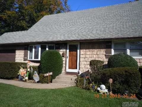 Move-Right-In To This Updated New Englander W/Updated Kit/Bath, Nicely Finished Bsmt, Open Kit/Dining Area Updated Boiler, Cac, Igs And Much More!!!!
