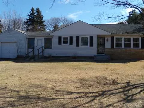 Perfect Starter Home Or Potential Horse Property With Over 1.5 Acres In Esm Schools. Three Bedroom, Full Bath, Eat In Kitchen, Living Room With Fireplace, Hardwood Floors, Full Basement And Enclosed Breezeway Make This A Great Opportunity. Updated Burner & Electric Panel.