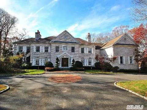 Magnificent Brick Center Hall Colonial On Exquisite Shy 6 Acre Property In Quiet Cul-De-Sac. Acclaimed Jericho S.D. Towering Entrance Opens To Beautifully Appointed Formal & Casual Rooms, Bridal Staircase W/Swarovski Chandelier, Fabulous Master Suite, 5 Fireplaces, Den, Library, Guest Suite, Custom Kitchen, Magnificent Crown Mouldings, High Ceilings Thru-Out