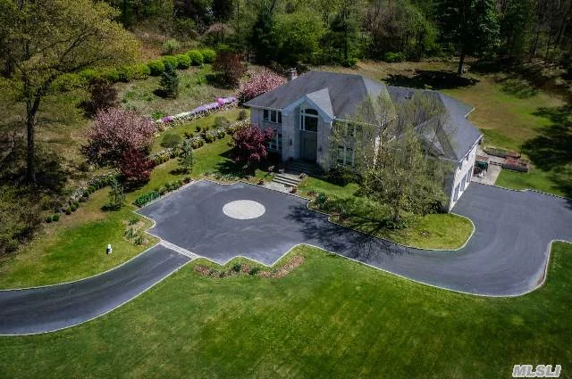 Custom White Brick Center Hall Colonial On 5 Acres In The Village Of Upper Brookville Finished In 1998. Great Location With Quick Access To Major Roads But Located In A Quiet Serene Setting On A Beautiful Street. Room For Appreciation. Approximately 7, 300 Sqft Residence Has A 2-Story Entrance Foyer, 5/6 Bedrooms Plus Bonus Room. Generator Included. Locust Valley Schools.