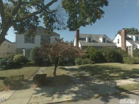 One Family House In A Prime Location.