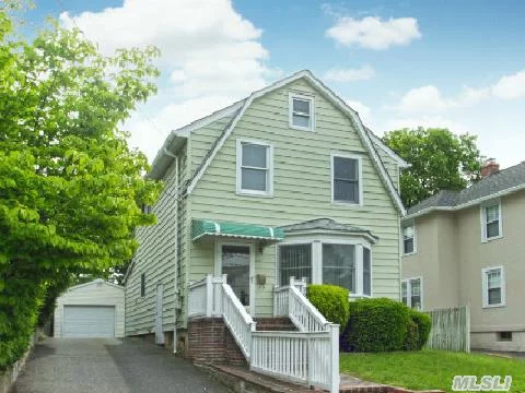 Charming Colonial In The Hamlet Of Oyster Bay. New Roof, Windows, Electric & Heating System. Beautiful Wood Floors. Home Sits High & Dry. Full Basement W/Ose. Move Right In; Perfect Starter Home Or Downsize...