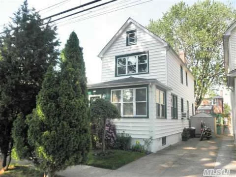 Charming Detached Side Hall Colonial In Move-In Condition! New Windows & New Roof, Very Sunny & Bright, Sparkling Clean. Convenient To Shops & Transp. Prime North Bayside Location !