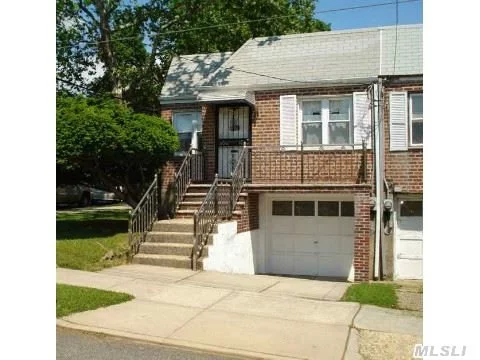 1 Family Brick Corner Home On Oversized Lot In Prime Middle Village Location. Updated Kitchen, Living Room, Large Master Br, Guest Br, And Full Bath W/ Skylight, Plus Finished Lower Level Family Room. Huge Private Backyard With Pool And 1 Car Garage. Walk To Metro Shops And Train To Manhattan.