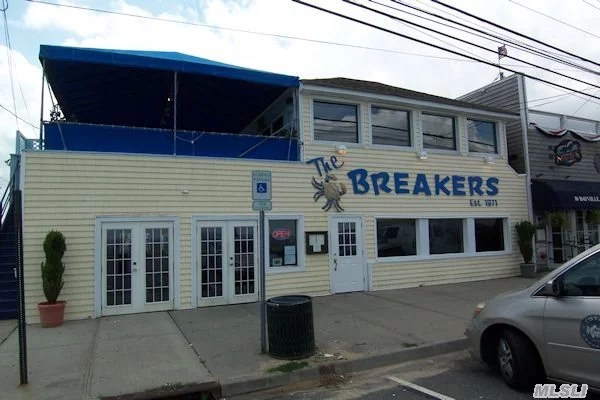 Huge Price Break On Fabulous Waterfront Location!This Totally Turn-Key Op Is Priced To Sell. Year Round, Indoor & Outdoor Dining With Gorgeous Views Of The Li Sound!Outdoor Tiki Bar. Next Door To Finleys Amusement Complex, Famous For Its Summer & Halloween Crowds!Visit Www.Breakersrestaurant.Com. Owner Will Also Just Sell Business & Lease Prop