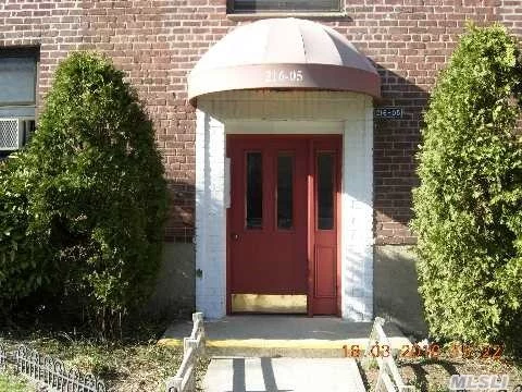 Splendid Roomy, Bright And Cozy 2 Bedroom In Beautifully Maintained Jeffrey Gardens Development. Inground/Outdoor Pool Club, Laundry Rooms On Premises,  Convenient To Q27, Q31, Q12, Q13, N21 Buses, Lirr, Shopping, Schools And Houses Of Worship.