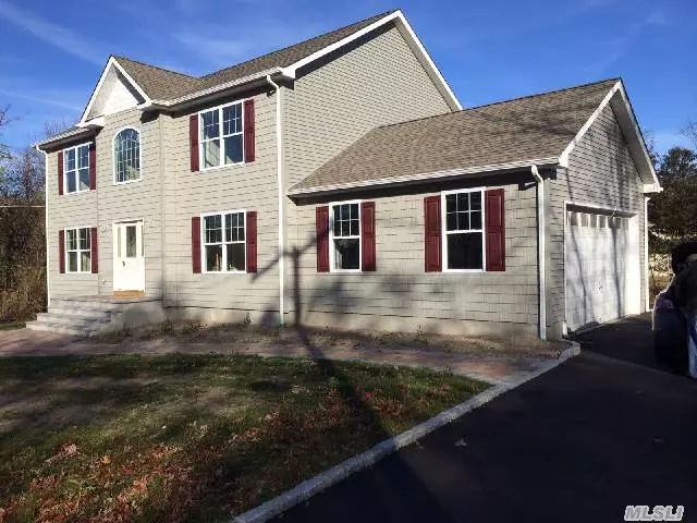 Brand New Home! Must See! Granite Eik, Central Air, Hardwood Floors, Large Property, Priced To Sell, Hurry! Taxes To Be Determined. Don&rsquo;t Miss Out On This Brand New Luxury Home In Mt Sinai!