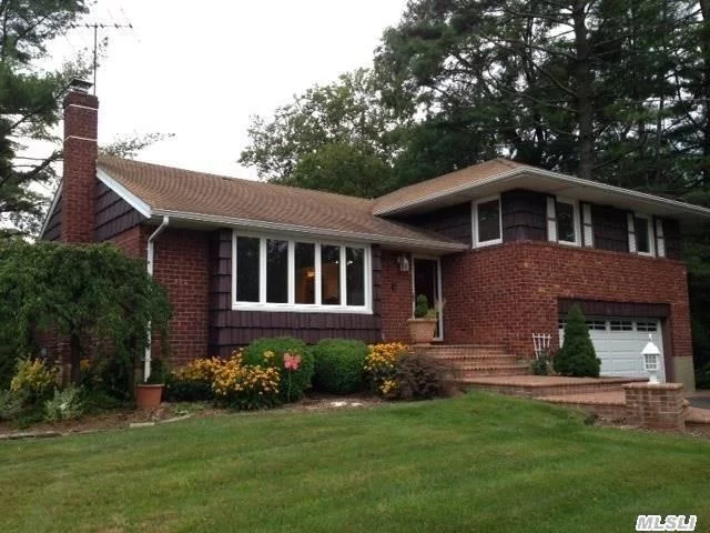 Beautiful, Expanded, Brick Split, With Den Extension, In Prime Salisbury Estates; 4th Bed Room Converted Into Home Office; New Granite Kitchen, Maple Cabinets, Updated Baths, Hardwood Floors, New Windows; Over-Sized Property!  Just Move-In!! ** Taxes Are Witout Star Exemption Of 1275$