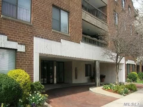 Large 1 Bedroom, 1.5 Bath Totally Renovated First Floor Apt With Formal Dining Room, Wood & Granite Eik W/New Appliances, Renovated Baths, Terrace Plus Washer & Dryer In Apt.