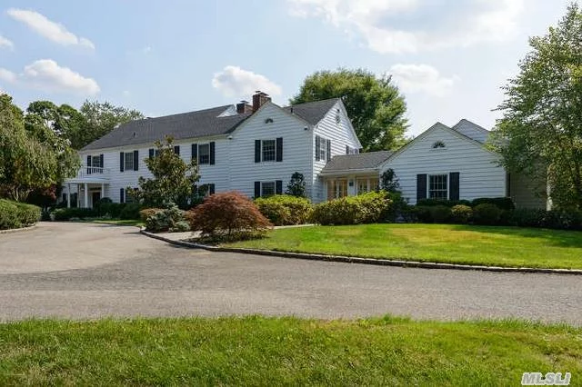 A Private Winding Drive Leads To This Exceptional Property. Built In 1917 It Is Imbued With The Charm Of An Older Home And All Of Today&rsquo;s Modern Amenities.  Spectacular 5 Acres With Pool And Poolhouse.