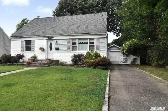 4 Large Bedrooms, 2 Updated Bathrooms, Eat-In-Kitchen, Finished Basement, Detached Garage. Lovely Cape Cod Style Home In The Desirable Terrace Section Of Port Washington. Beautifully Landscaped Property, Fenced In Back Yard With Patio.