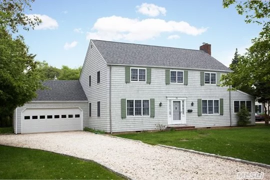 Stately 4 Br 2 Bth New England Colonial Offers Fabulous Waterviews And Association Docking Out Your Front Door! This Spacious 4 Br, 2 Bth Home Offers A Wonderful Opportunity To Enjoy All The Best Of Waterfront Living Without The Upkeep!