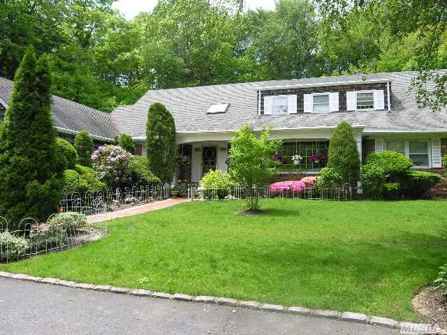 Opportunity Knocks! This Large Home Is Set On 2 Glorious Flat Acres With Mature Plantings. Located In The Village Of Old Westbury On A Cul De Sac With Easy Access To Horse Trailsand Nyc. Renovate, Expand, Or Rebuild