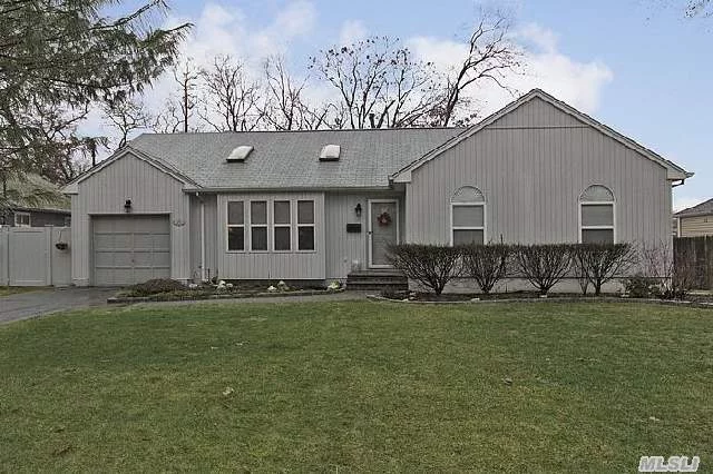 Diamond Home With New Wood Floors In Livingroom And Diningroom W/Catherdral Ceilings & Skylights, Updated Kichen W/Quartz Countertops, Updated F/Bth Fully Fenced In Manicured Grounds. 1 Car Garage. This Beautiful Home Won&rsquo;t Last.