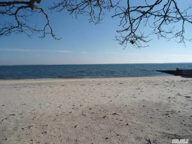 Family Built And Owned Second Home With Property Owner&rsquo;s Association At West Side Of The End Of Sigsbee Road - Great Beach - Dated House Needs Work -Great Opportunity To Build Some Sweat Equity For Handy Purchaser