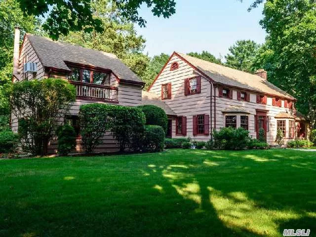 Welcome To This Traditional Colonial With A Spectacular Layout For Entertaining. Privacy Prevails With Endless Opportunities. Home Office/Studio With Separate Entrance Over Garage. Country Club Yard On 2 Acres With Ig Gunite Pool, 4 Paddocks, Stalls And Tack Rooms. Choice Of Jericho (Jackson Elementary) Or Syosset (Robbins Lane Elementary & Southwoods Ms) School.