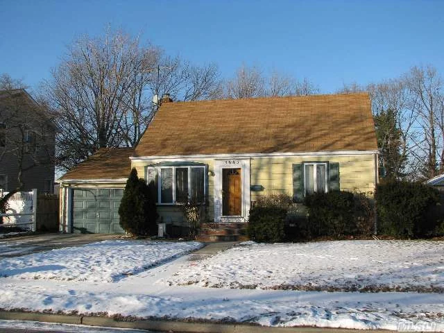 Beautiful Exp Cape In Island Trees School District On Dead End Street Close To All. 4 Bedrooms, 2 Full Baths, Eik W/Granite Counters, Cedar Closet 2nd Flr, Full Bsmt Partially Finished With Owens Corning.Hardwood Flrs, Updated Heat And Electric, Slimline Cac On 1st Floor, Attached Screened In Porch, Attached Gar.This Is Not A Levitt Home.Taxes Do Not Include Star Of 1267