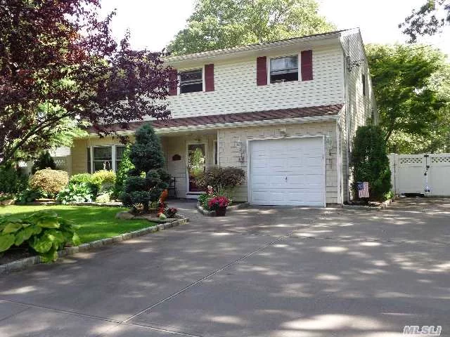 Simply Beautiful & Meticulous Splanch Colonial, 7 Year Siding & Windows, Cac (7 Yrs) Refinished Hw Floors, Updated Heating System & Shwh, New Doors, Pvc Fence, Newer Igs, Belgium Block W/Extended Driveway, Professionally Landscaped.