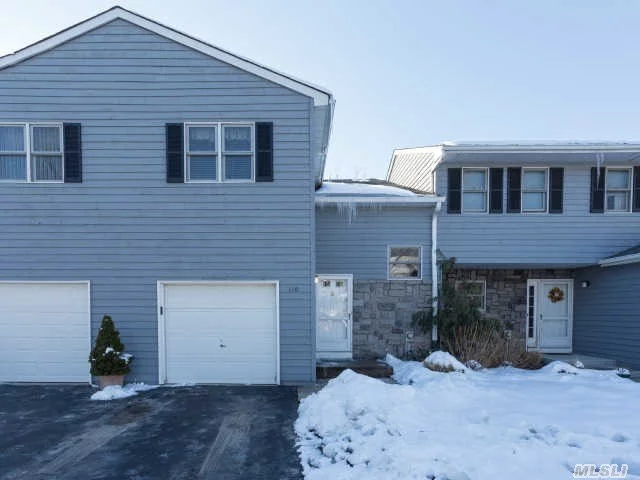 This Beautiful Unit Has Brand New Kit W/Granite Counters, New Downstairs Bath W/Granite Vanity. Home Is In Immaculate Condition. Living Room W/Fp, Open Floor Plan, New Windows, Large Bedrooms, Mstrbdrm W/Wic And Master Bath. Great Basement Can Be Finished Or Just Great Space For Storage.