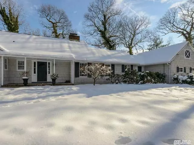 Sunfilled 3, 500 Sq. Ft Farm Ranch Just Renovated And Move In Ready.5 Bedrooms, 3 Baths, New Cac, Basement Playroom, Bath On Second Floor, Alarm System, New Floors, Converted To Gas And New Brick Patio.Taxes Are Being Grieved.Beach Rights.Cold Spring Harbor Schools.