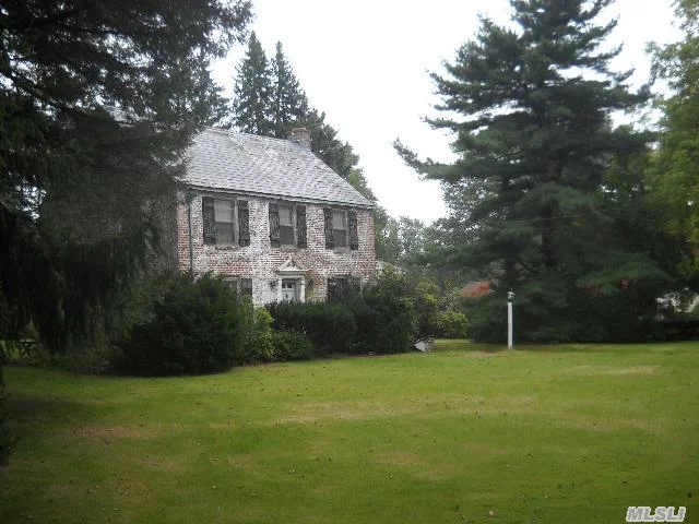 Quaint 1937 Brick Colonial Situated On .98 Acre. Convenient To All Major Highways And Bethpage Golf Course