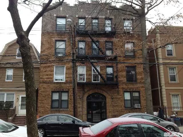 Layout: Bsmt--Full; 1st Fl--4 X 1Br Apt; 2nd Fl--1 X 2Brs Apt & 3 X 1Br Apt; 3rd Fl--1 X 2Brs Apt & 3 X 1Br Apt; 4th Fl--1 X 2Brs Apt & 3 X 1Br Apt; Four Story Brick Detached Building, Convenient To J/Z Train, Annual Income $206, 149.00 And Net Income $145, 000.00