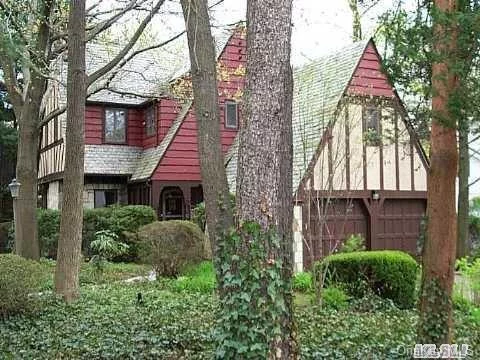 Great Neck North Large Tudor Home For Rent. Sunny & Bright. 3 Brs, 2.5 Ba. All Property Informations Verfied By Prospectve Tenant! All Appt Advance Notic!! Excellent Location!! True Tudor Style!! Great Neck North School!! Credit Check & Income Verification Required