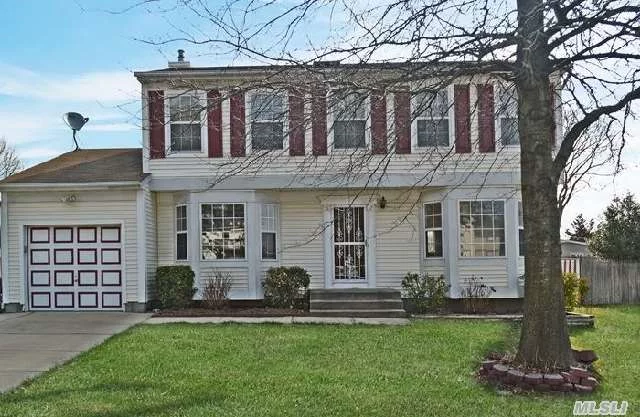 Immaculate Colonial In Beautiful Area Of Bay Shore, Home Is Kept Clean And Is Beautiful?. The Woods Floors Shine And A Great Luster, The Kitchen Has A Center Isle With Plenty Of Room For Baking And Serving?the Den Is Off The Kitchen With A Formal Dining Room And Living Room?you Will Love This Home