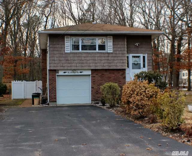 Taxes With Basic Star: $9, 156. All Buyers To Verify Information Accurate. Spacious High Ranch With Endless Possibilities, Beautiful Year Round Sunroom On Second Floor Overlooking Backyard. Great Backyard, Centrally Located To Lirr, Shopping Mall.