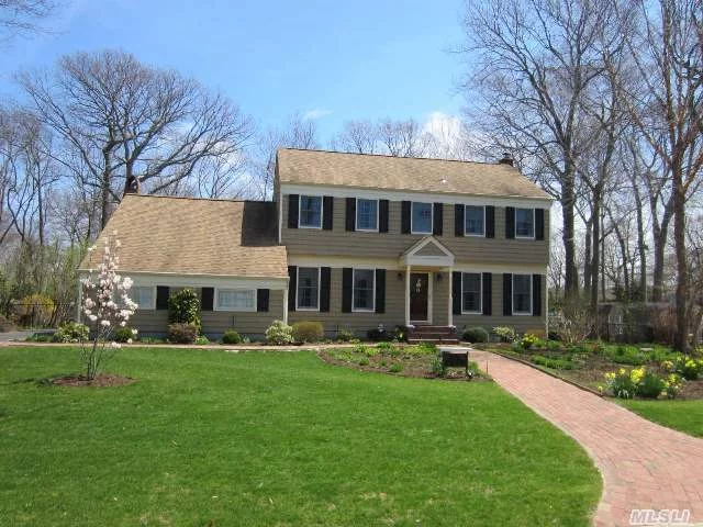 Absolutely Beautiful 4Br, 2.5 Bath Colonial W/Brand New Eik W/Toffee Maple Cabinets, Granite Counters, Ss Applncs & Porcelain Tile Flrs, Hw Flrs Throughout, Custom Paint & Moldings, Updated Baths, 200 Amp Elec, Many Updates Incl: Heating Sys, Hwh, Andersen Wndws, Cac, Top Of The Line Vinyl Siding, Gorgeous Landscaping W/Igp, Pond, Shed, Gardens, Fenced Yard, A Must See!
