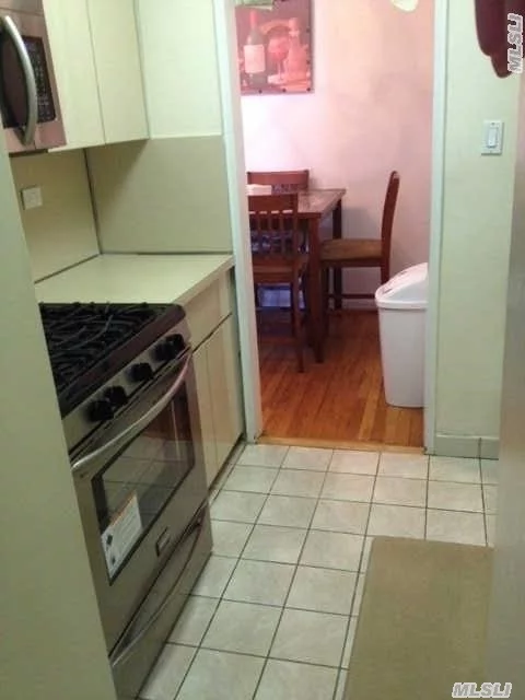 Spacious Jr 4 Apartment In Very Good Condition. Well Maintained Building With Laundry Room And Storage Rooms In Basement. Waiting-List For Garage Space. Near All, 2 Blocks Away From The Lirr. No Pets Allowed.In Contract.