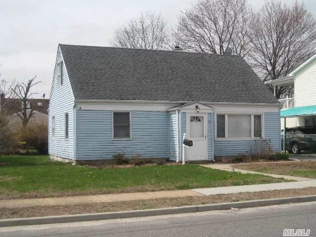 Whole Home Rental Available. Hicksville School District. Located One Half Mile From Hicksville Train Station & Broadway Mall. Enjoy This 2 Floor Spacious Home W/ Plenty Of Light. 1st Floor Has Large Lr, Eik W/ Updated Appliances & Separate Dr. Additionally, There Is An Updated Full Bath & 2 Bedrooms. The 2nd Floor Features Large Master Bedroom. Wood Floors Throughout