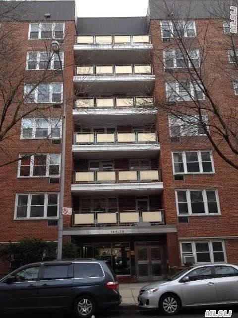 New Renovation In Kitchen, Hardwood Floors, Each Floor Has Laundry Room.