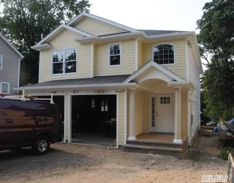 Fabulous New Construction! Large Open Floor Plan Ideal For Today&rsquo;s Living!