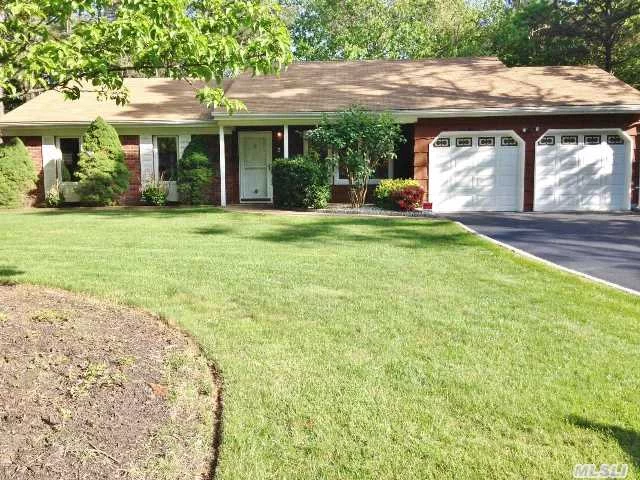 Oversized Diamond Ranch, Just Move In, Beautiful Master Bedroom With Updated Full Bath, 2 Beds, Full Bath, Dining Room, Living Room, Eik, Enjoy Breakfast In The Peace And Tranquility Of Your Three Season Sun Room, Large 2 Car Garage. Minutes To Major Highway.