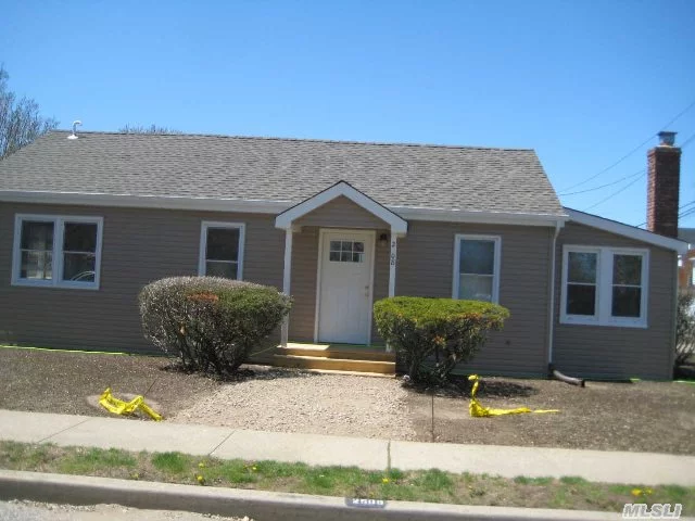 Dont Miss This Great Ranch With All New Carpet And Central Air Conditioning.