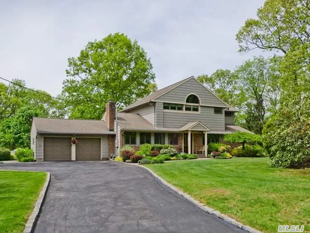 Spectacular 5 Bedroom Home On A Private Street. Two Flat Pristine Acres On A Cul-De-Sac. In-Ground Gunite Pool With Poolhouse And Bocce Ball Court. Ready For Immediate Occupancy.