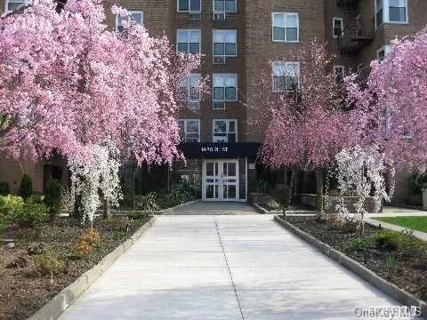 Bay Terrace 2Br Features Spacious Living Rm, Dining Rm & Superior Closet Space Maintenance Incls All Utilities, Parking Immediately Available, Laundry Room, And Playground, Community Pool/Tennis Club. Express Bus To Nyc, Local Bus To Lirr Or #7 Train